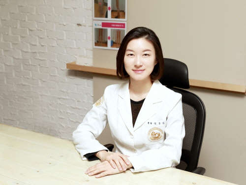 사진=한의사 신옥섭은 안양아토피치료병원 프리허그한의원 수석원장이다.